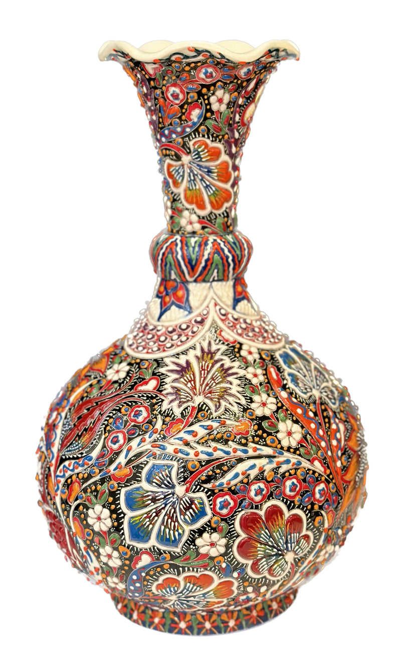 Crimson Bloom Artistry - Decorative Vase