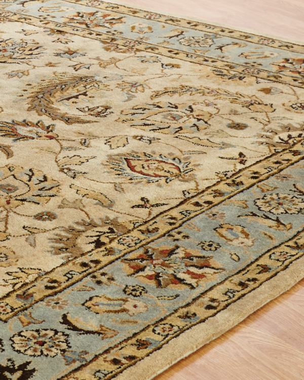 Empire Ivory / Light Blue Traditional Rug