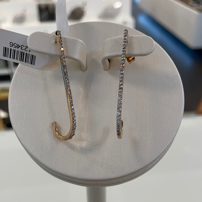0.52ct 3.46g J Shaped Earrings